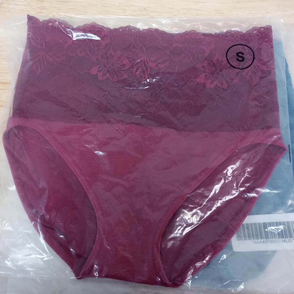Rhonda Shear 3-Pack Cotton Blend Lace Brief